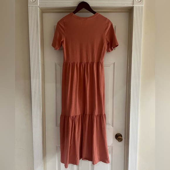 Faherty Branson Dress in Desert Sand - Picture 4 of 7